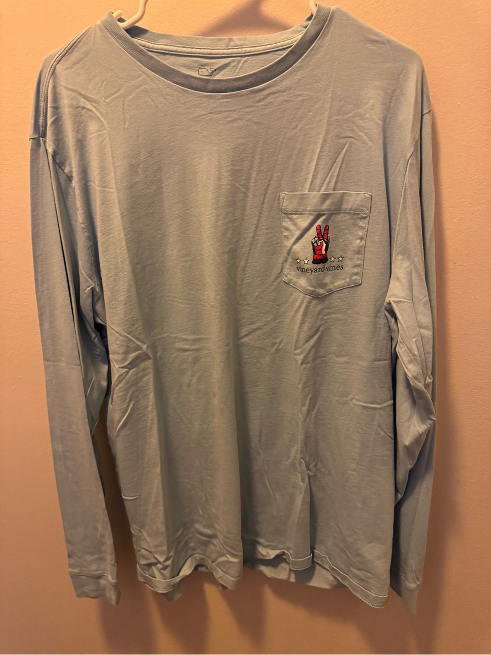 Vineyard Vines Pale Blue Long-Sleeve Pocket Tee with Red Pocket Graphic